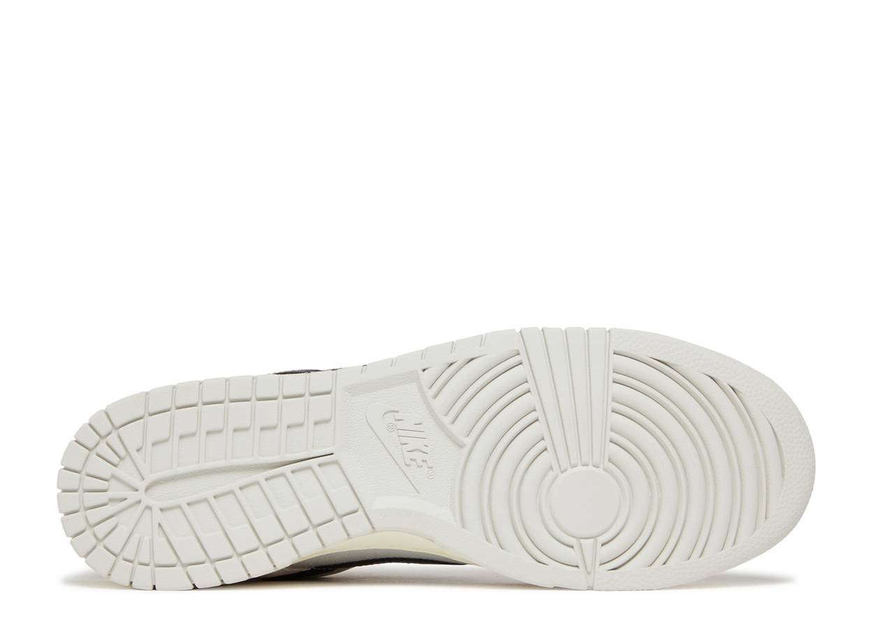 DUNK LOW 'CERTIFIED FRESH'