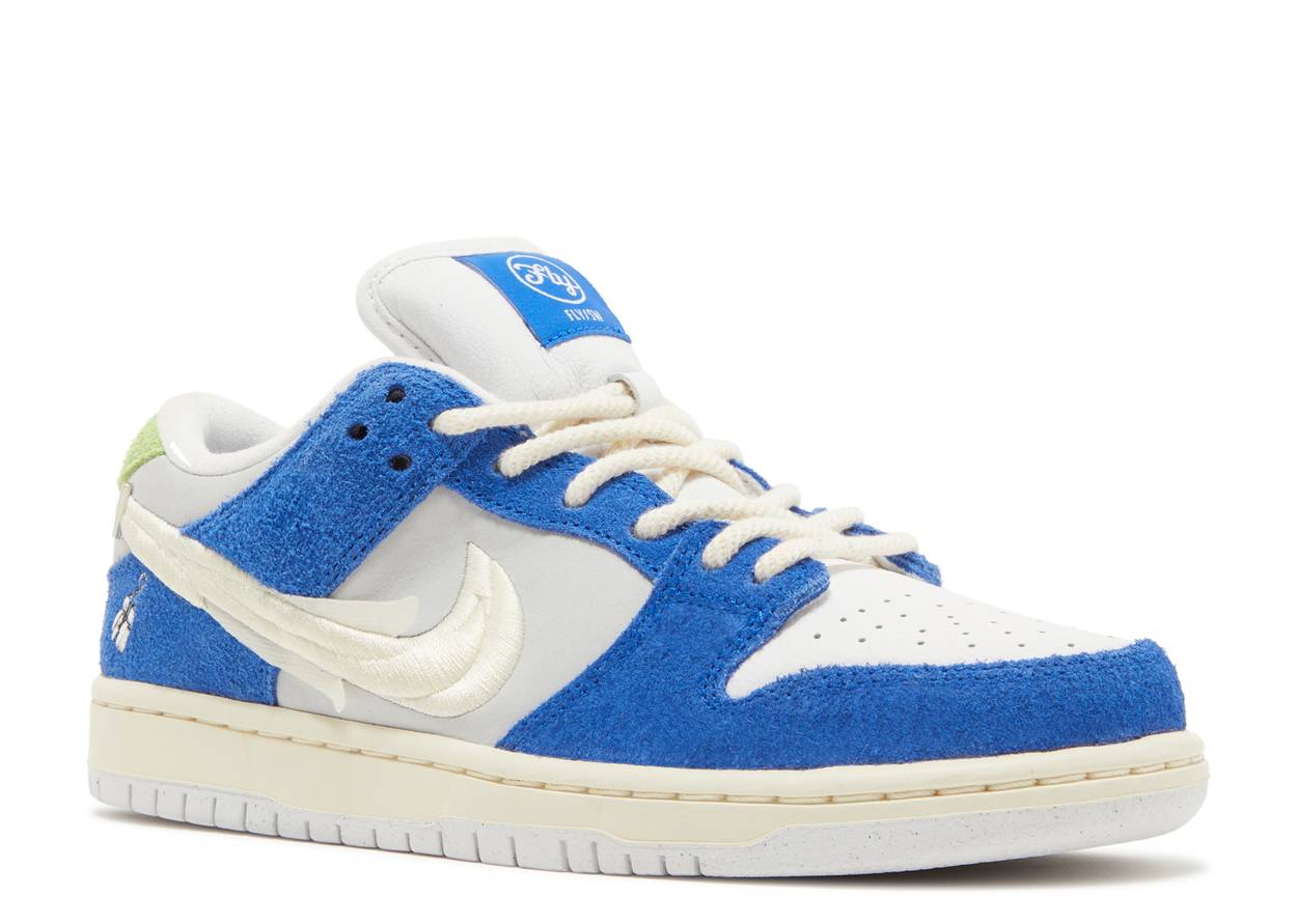 FLY STREETWEAR X DUNK LOW PRO SB 'GARDENIA'