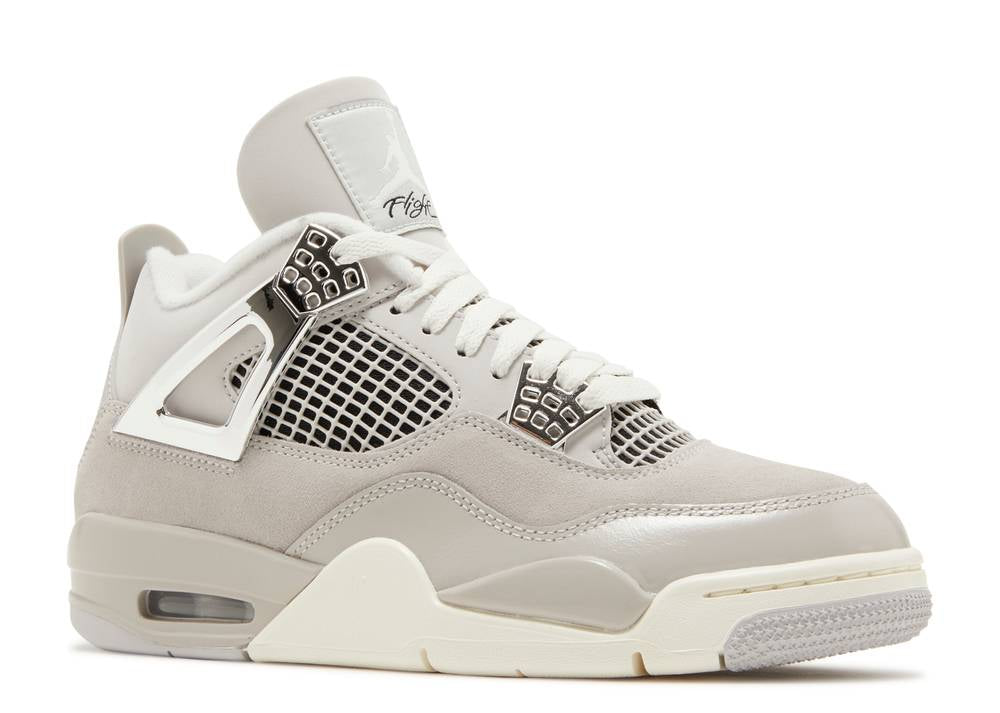 WMNS AIR JORDAN 4 RETRO 'FROZEN MOMENTS'