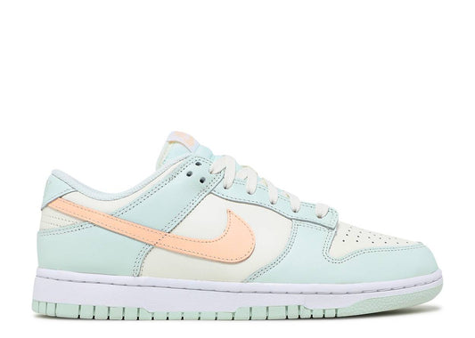 WMNS DUNK LOW 'BARELY GREEN'