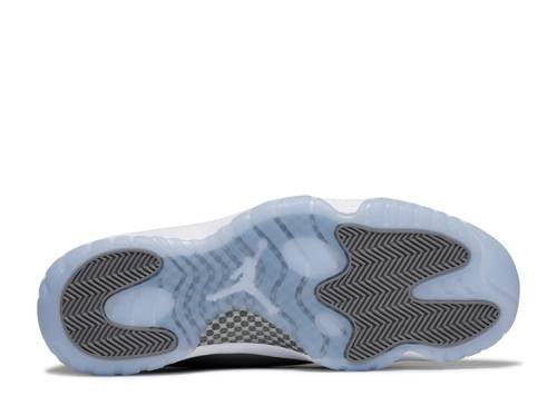 AIR JORDAN 11 RETRO 'COOL GREY' - New Leaf