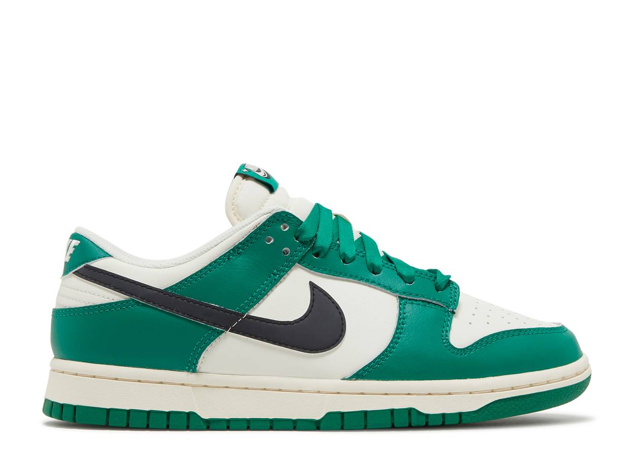 DUNK LOW SE 'LOTTERY PACK - MALACHITE' - New Leaf